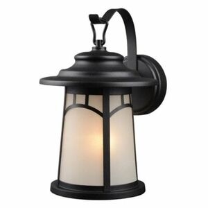 Elegant Black Outdoor Wall Lantern